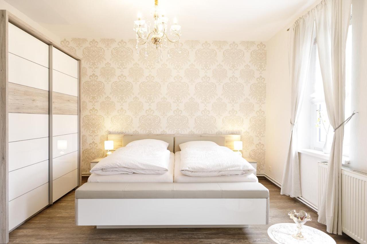 Hotel apartamentowy Landgasthof Deutsches Haus Hüttenrode